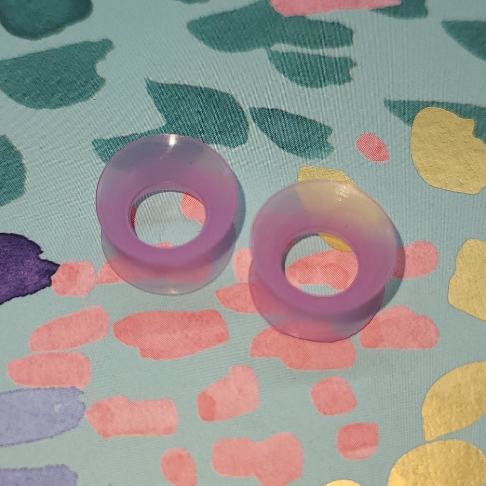 00 gauge, silicone tunnels